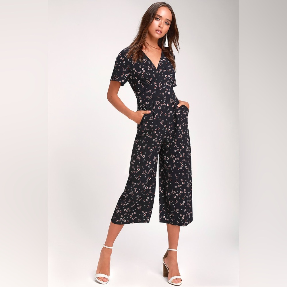Lulus Liesel Navy Blue Floral Print Culotte Jumpsuit- Size M